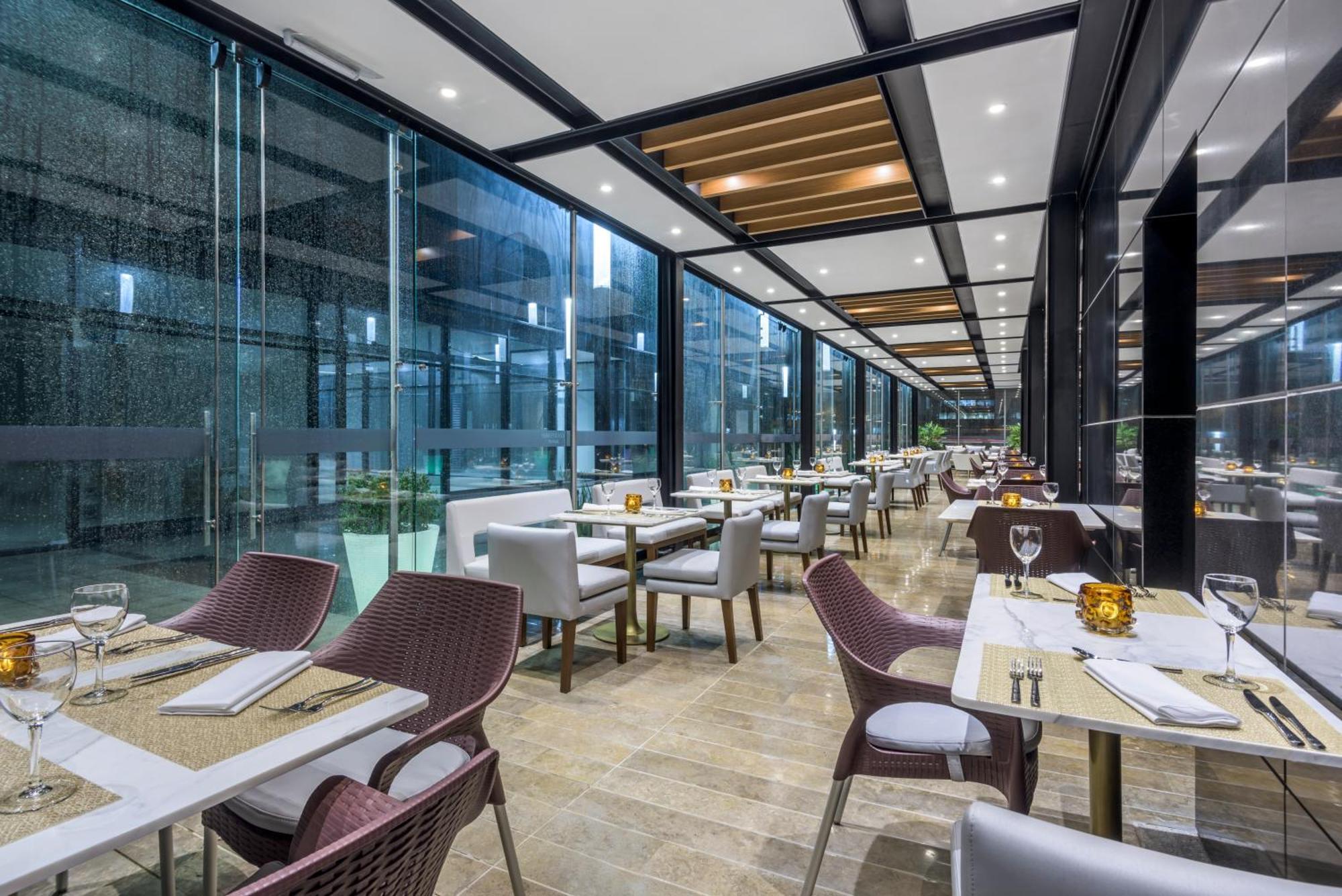 Courtyard By Marriott Bogota Airport Hotel Luaran gambar