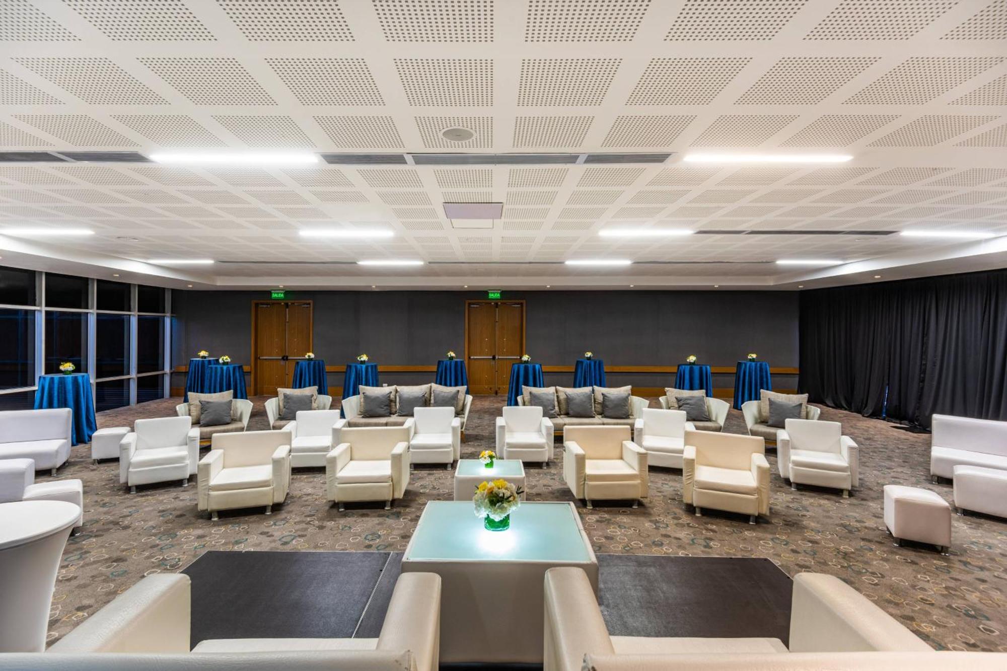 Courtyard By Marriott Bogota Airport Hotel Luaran gambar